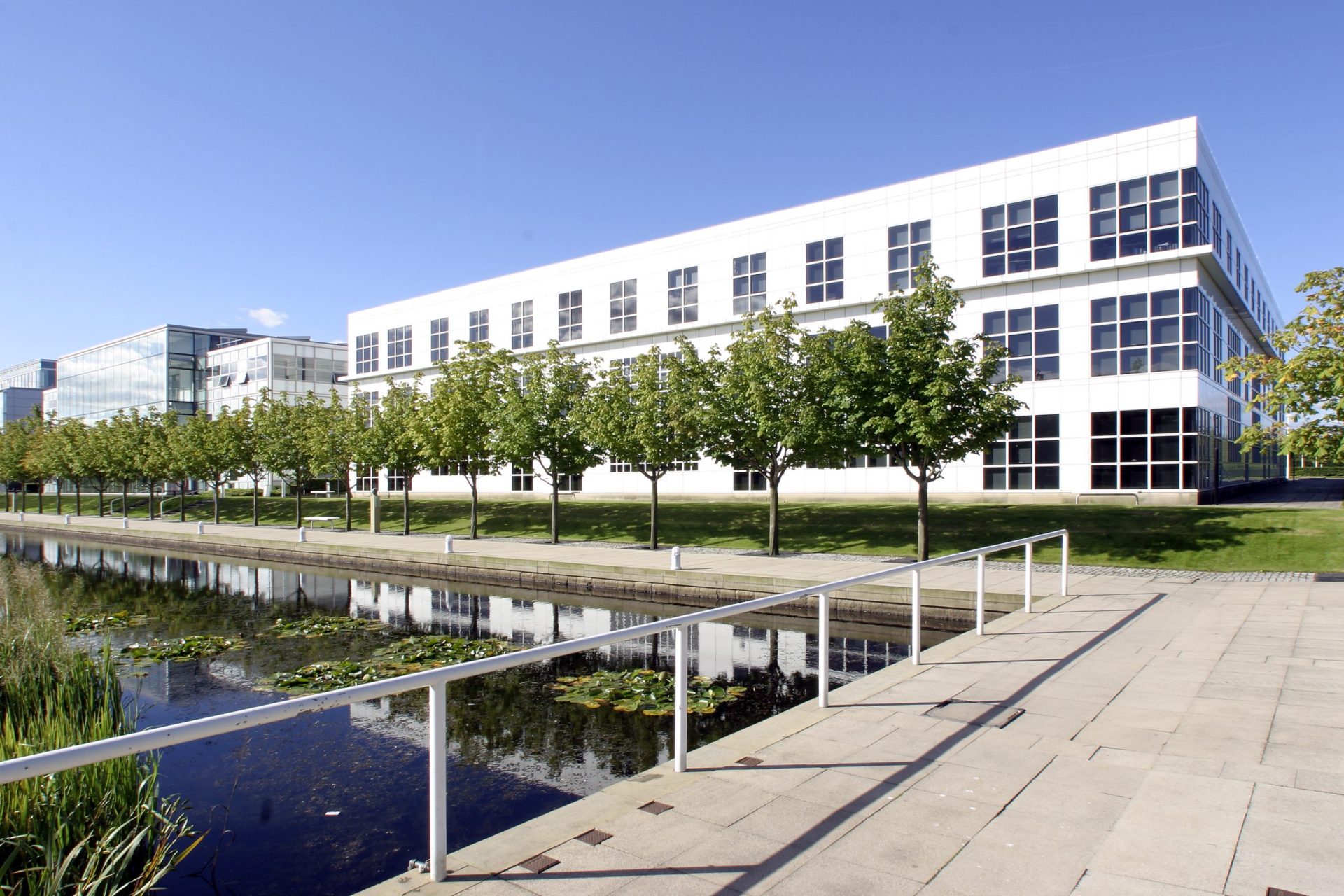 One Lochside, Edinburgh Park